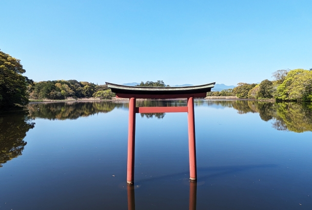 神社の鳥居_寺との違い